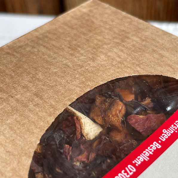 Ananas-Mango Tee in der Detailansicht um verschiedene Komponenten besser zu erkennen von Hersteller Lanina