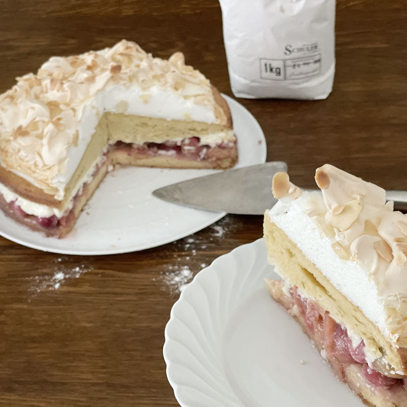 Sandkuchen als Stachelbeertorte aus Backmischung Rührkuchen