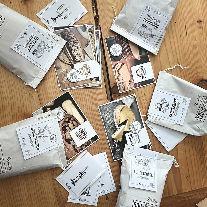 Adventskalender zum Backen mit 5 köstlichen Backmischungen und weihnachtlichen Rezeptkarten 