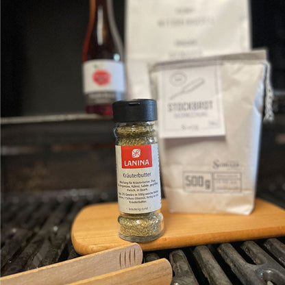 Kräuterbutter als Gewürz im Set mit Backmischungen