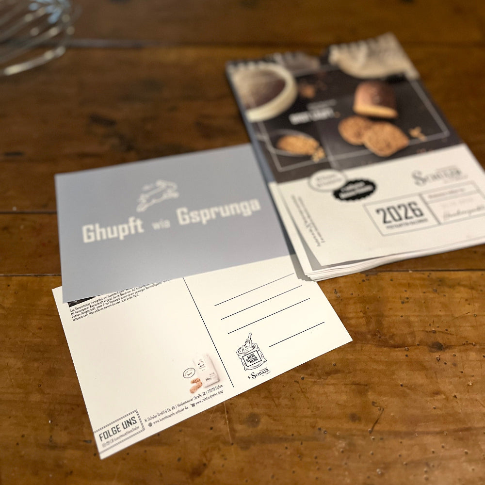 Backkalender 2026 der Traditionsmühle Schuler mit Postkarten, Rezepten und Rabatten 