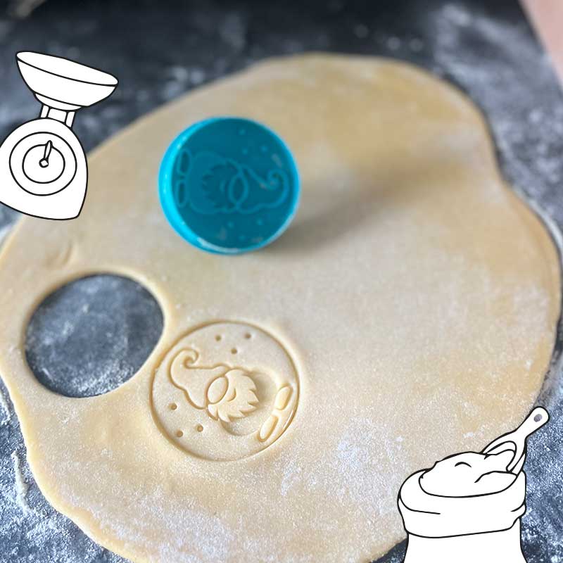 Wichtel Ausstecher für Plätzchen Backen als Prägestempel in der Backbox für Kinder