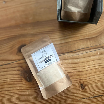 getrockneter Sauerteig auf Roggenbasis abgepackt für alle Hobbybäcker mit Geschmack