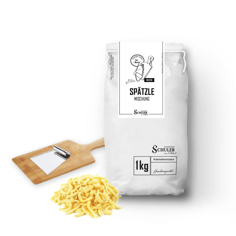 Eine Tüte Spätzle Mehl in 1 kg Verpackung zum Kaufen im Onlineshop aus der Traditionsmühle Schuler